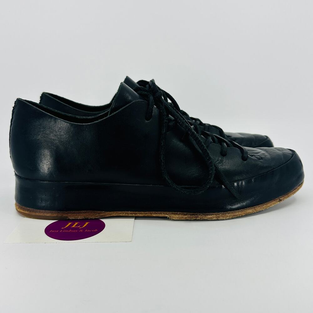 FEIT Women's Handsewn Low Handcrafted Black Leather Low Top Shoes Size 37/ 7 US
